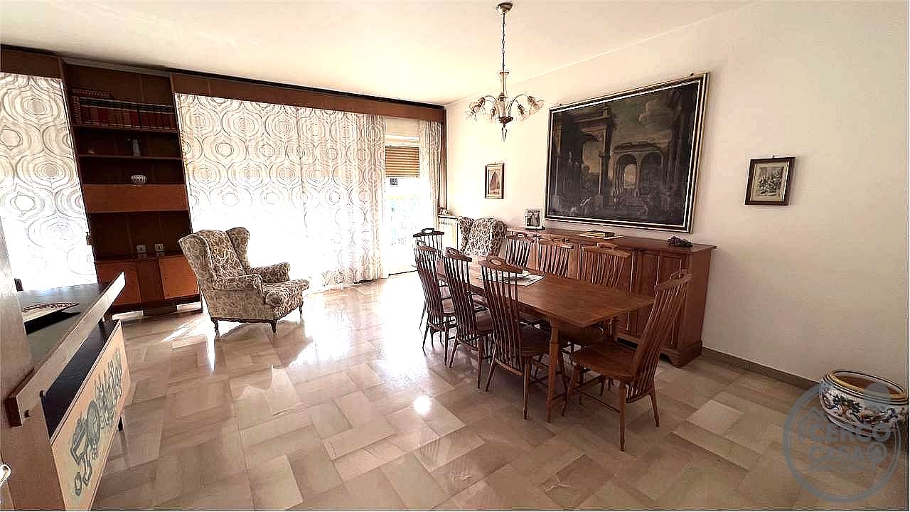 4 O PIÙ LOCALI VENDITA PERUGIA · foto 29