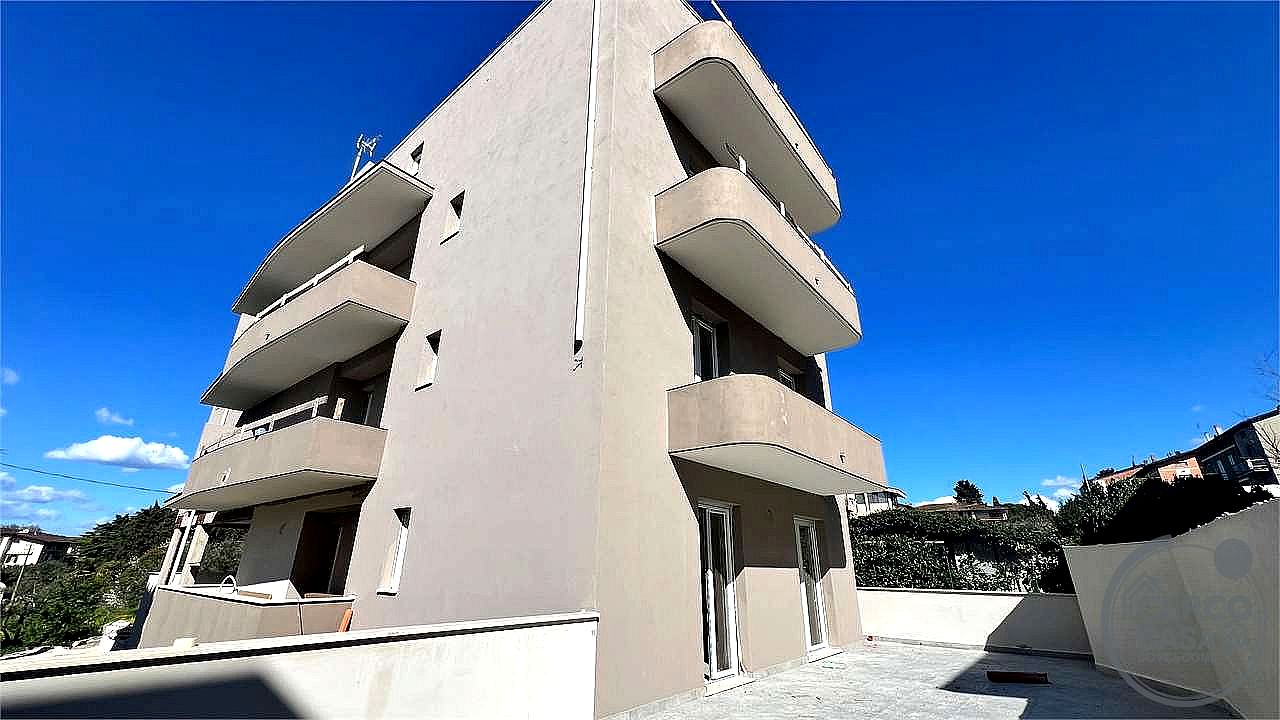 TRILOCALE VENDITA PERUGIA PILA
