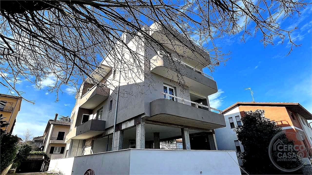 TRILOCALE VENDITA PERUGIA PILA · foto 3
