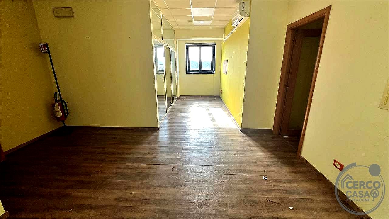 UFFICIO AFFITTO PERUGIA MONTEBELLO · foto 19