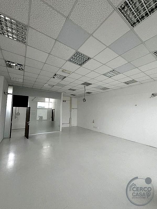 NEGOZIO AFFITTO PERUGIA PILA · foto 6