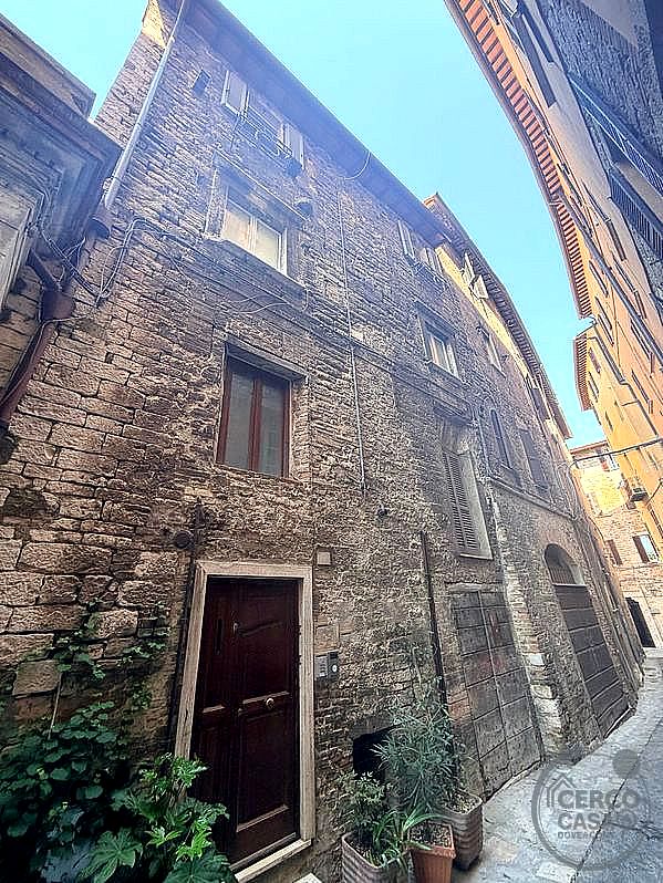 APPARTAMENTO AFFITTO PERUGIA CENTRO STORICO