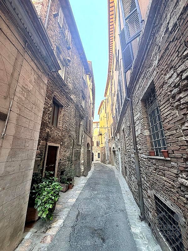 APPARTAMENTO AFFITTO PERUGIA CENTRO STORICO · foto 3