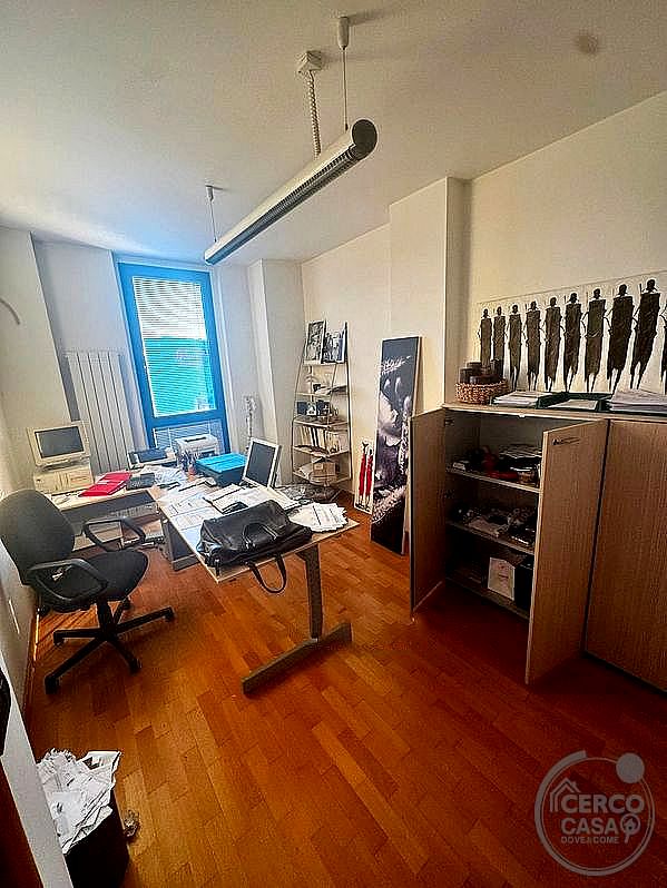UFFICIO VENDITA MAGIONE · foto 4