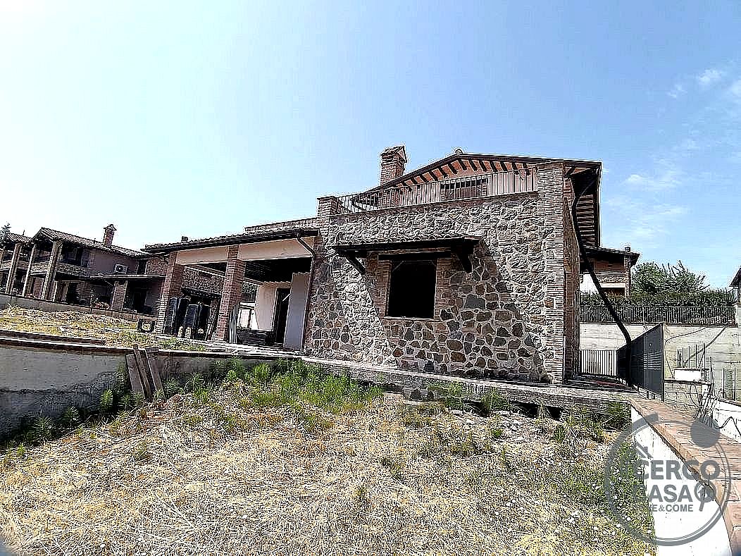 VILLA VENDITA TORGIANO BRUFA
