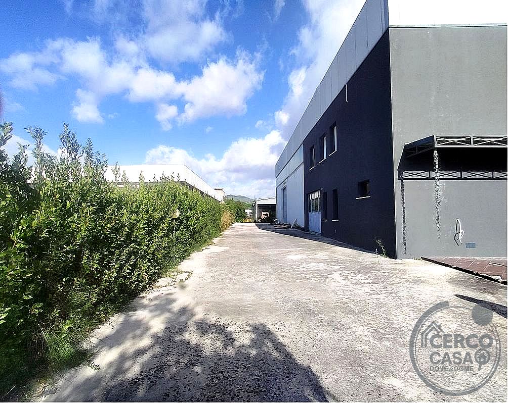 CAPANNONE VENDITA PERUGIA PONTE VALLECEPPI · foto 3
