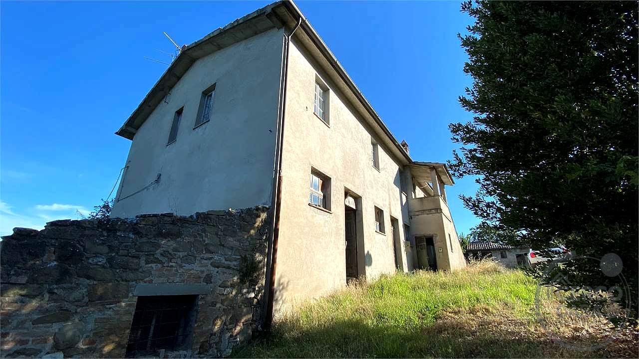 casale in comune di Assisi