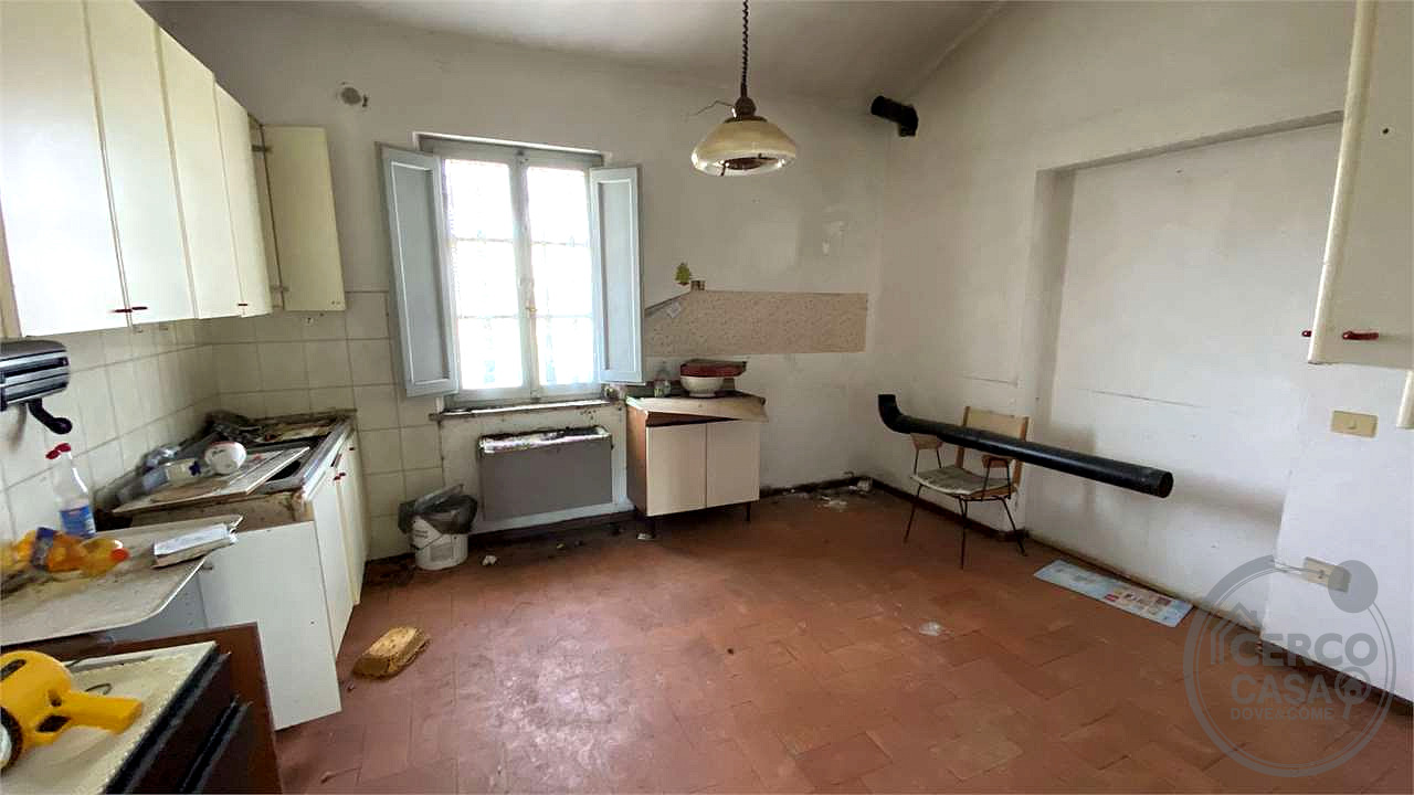 casale in comune di Assisi