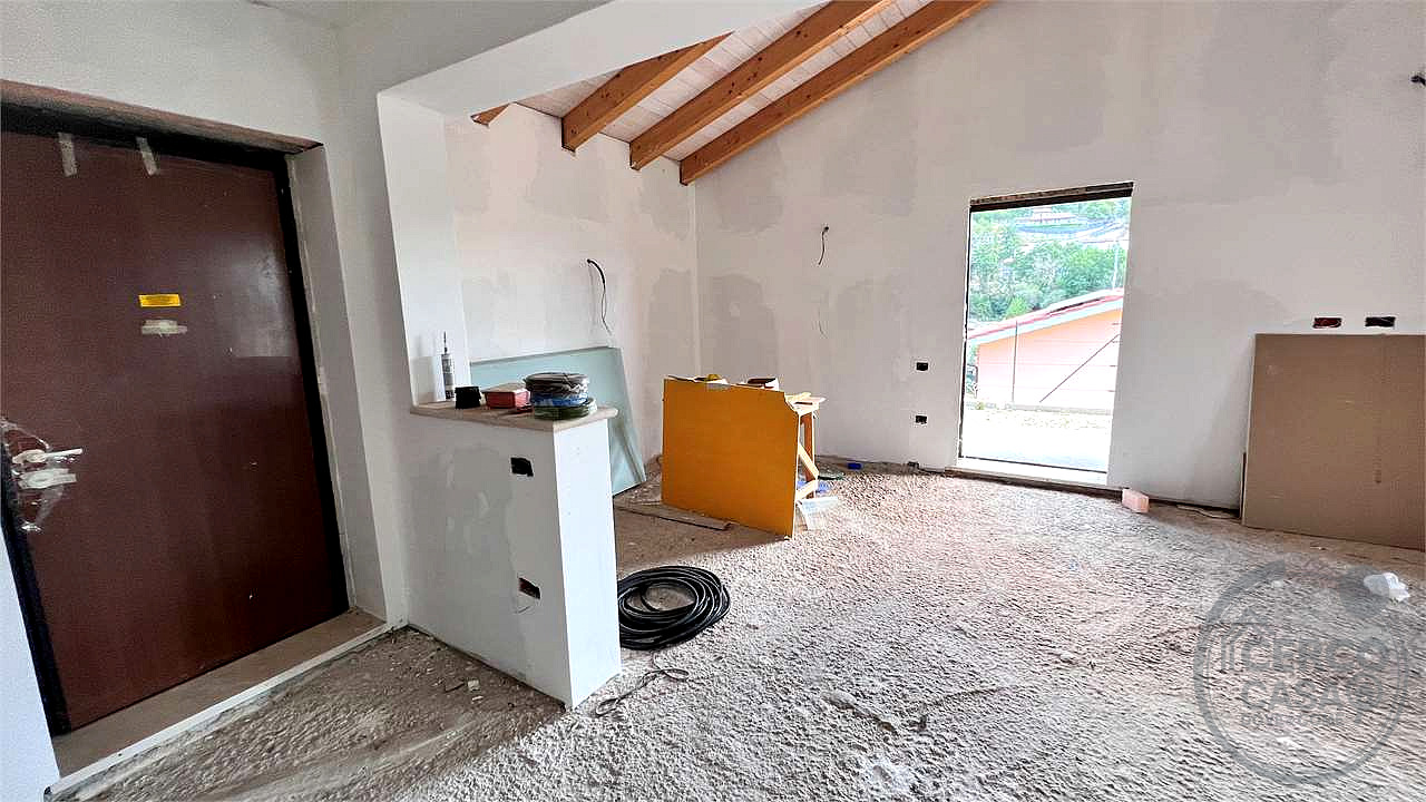 Magione Villa NUOVA in Sole e Pineta