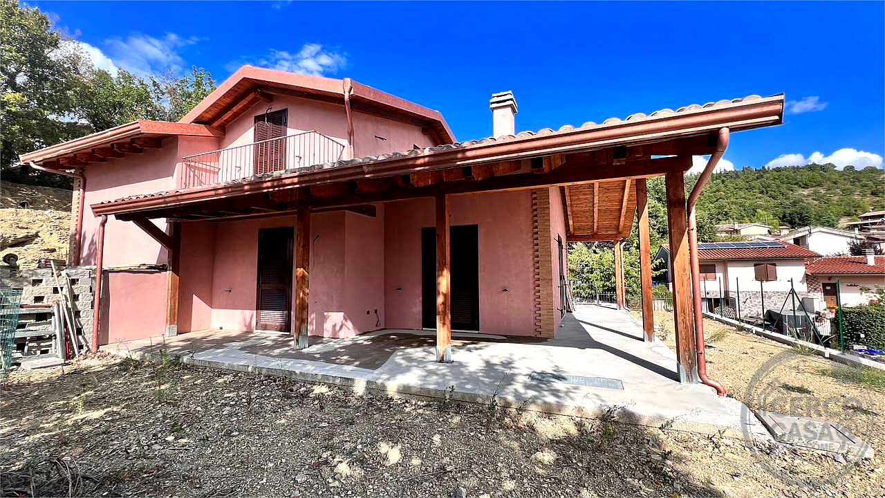 Magione Villa NUOVA in Sole e Pineta