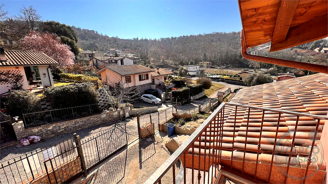 Magione Villa NUOVA in Sole e Pineta