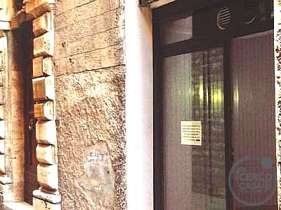 NEGOZIO AFFITTO GUALDO TADINO · foto 24
