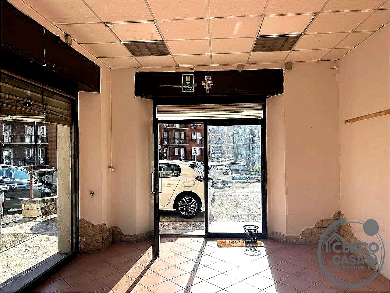 NEGOZIO AFFITTO PERUGIA PALLOTTA - Perugia