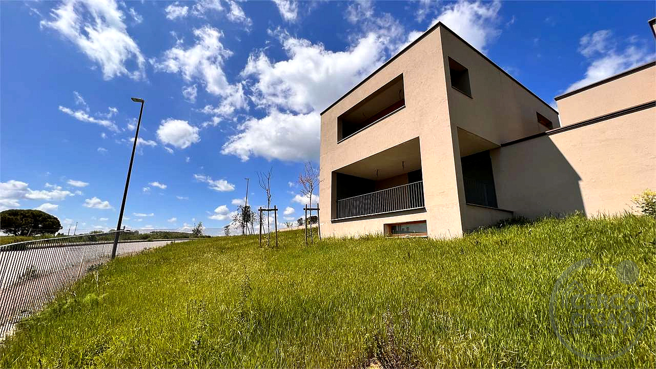 Appartamenti al grezzo in piccola palazzina
