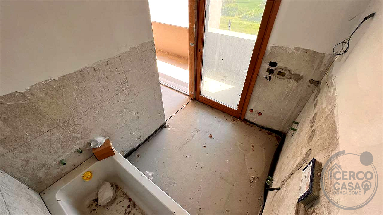Appartamenti al grezzo in piccola palazzina
