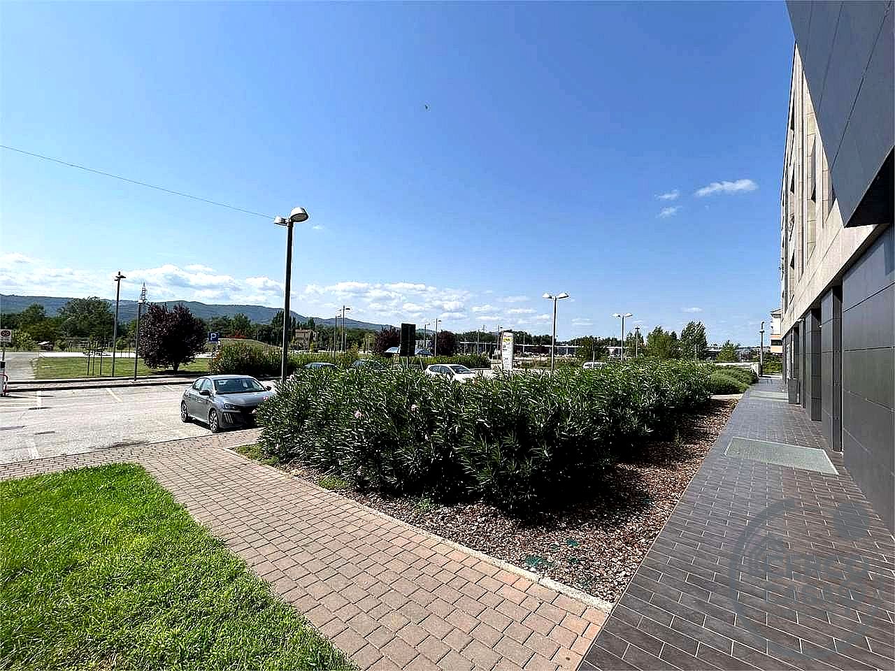 NEGOZIO AFFITTO TODI PONTERIO · foto 12