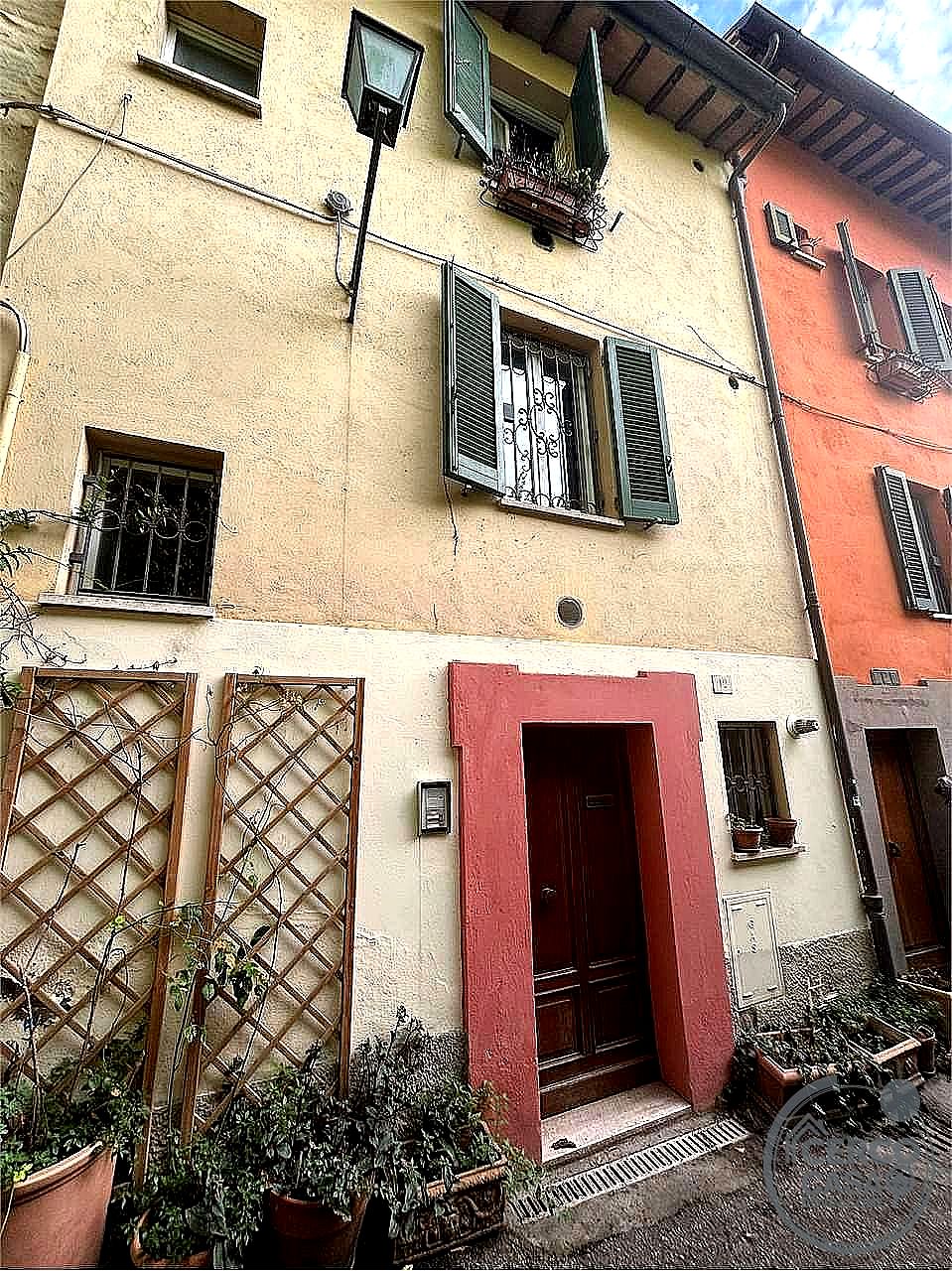TRILOCALE AFFITTO PERUGIA