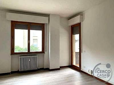 4 O PIÙ LOCALI AFFITTO PERUGIA · foto 24