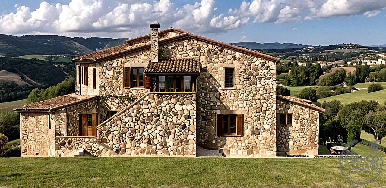 RUSTICO - CASALE VENDITA PIEGARO · foto 2