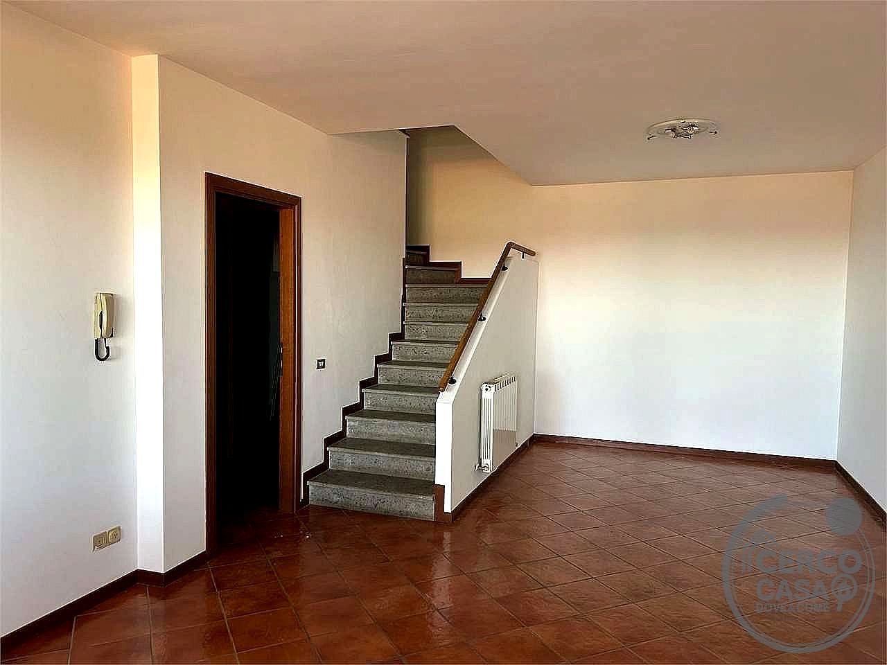 VILLA A SCHIERA VENDITA PANICALE · foto 11