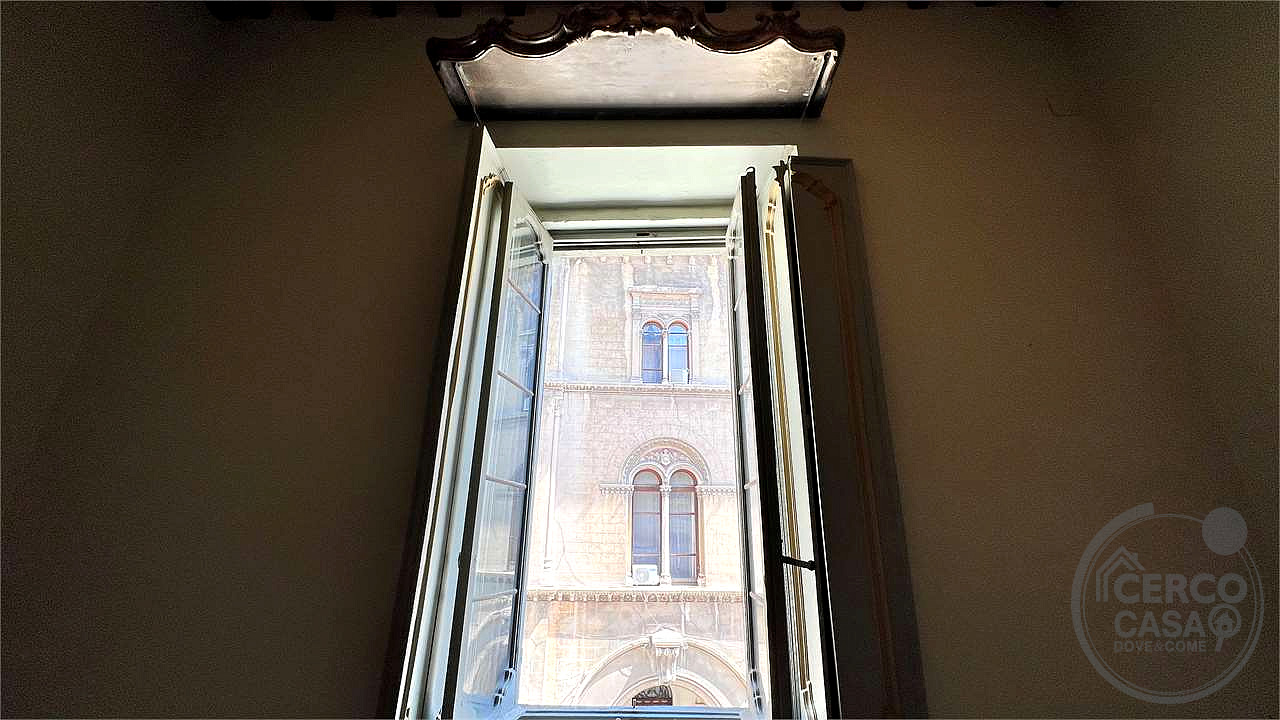 Ufficio-appartam.to di Prestigioso Centralissimo