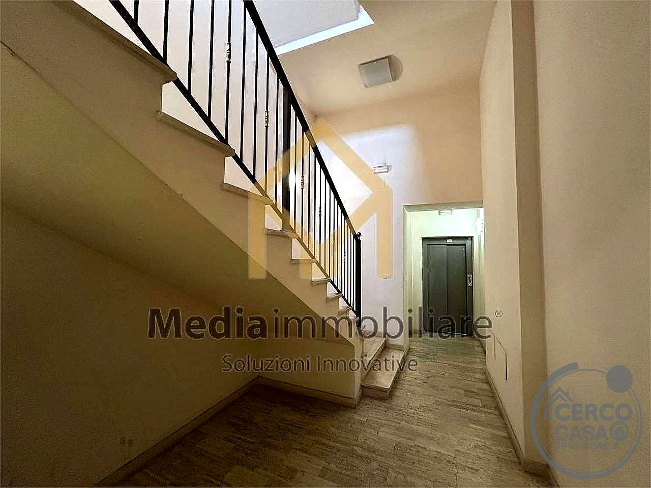 UFFICIO VENDITA PERUGIA STAZIONE · foto 18