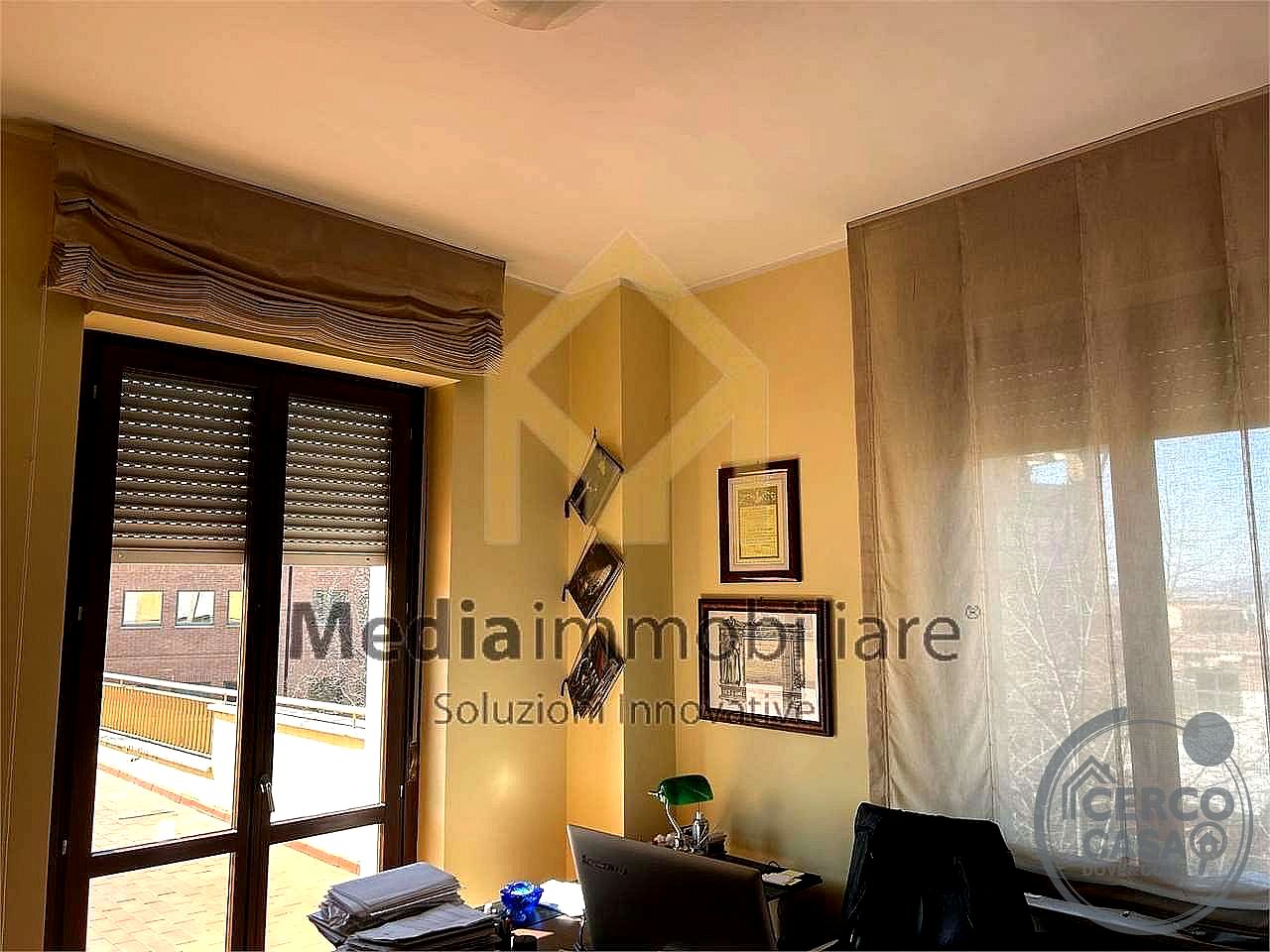 UFFICIO VENDITA PERUGIA STAZIONE · foto 9
