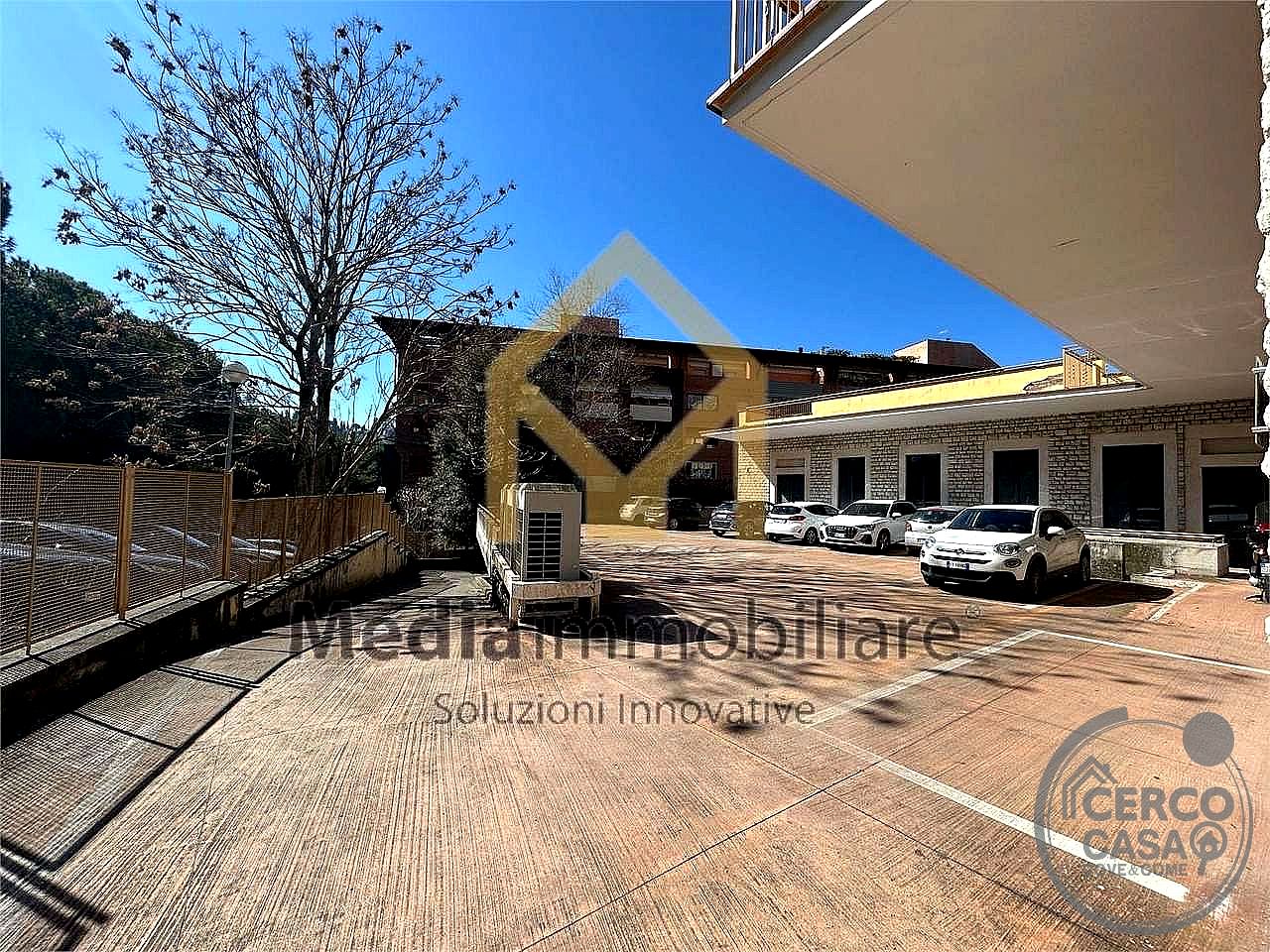 UFFICIO VENDITA PERUGIA STAZIONE · foto 2