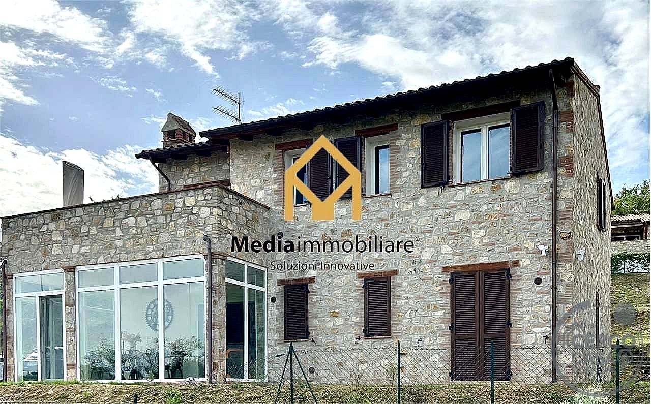 PORZIONE DI CASA VENDITA CORCIANO SAN MARIANO · foto 3