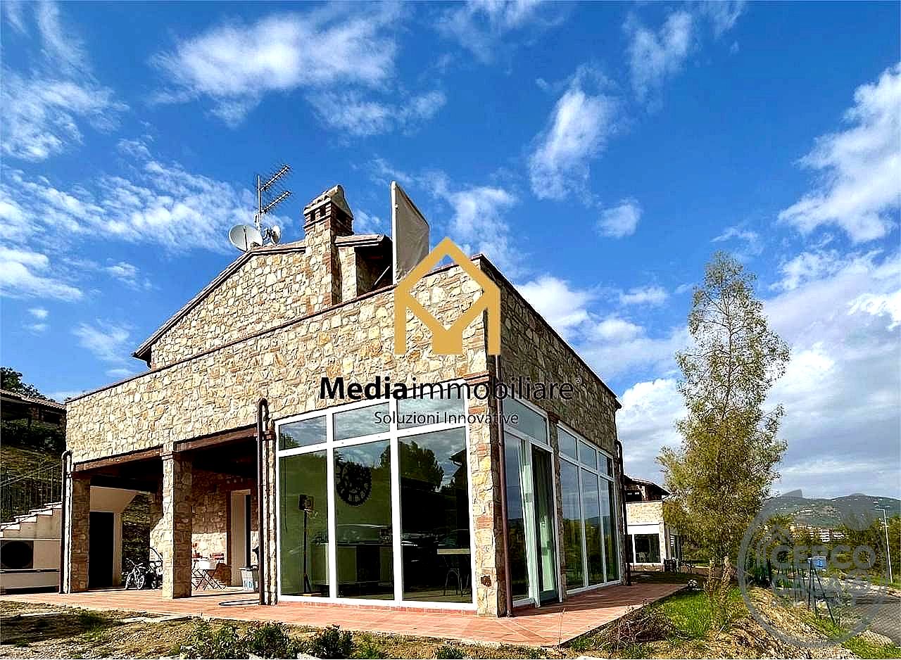 PORZIONE DI CASA VENDITA CORCIANO SAN MARIANO · foto 5