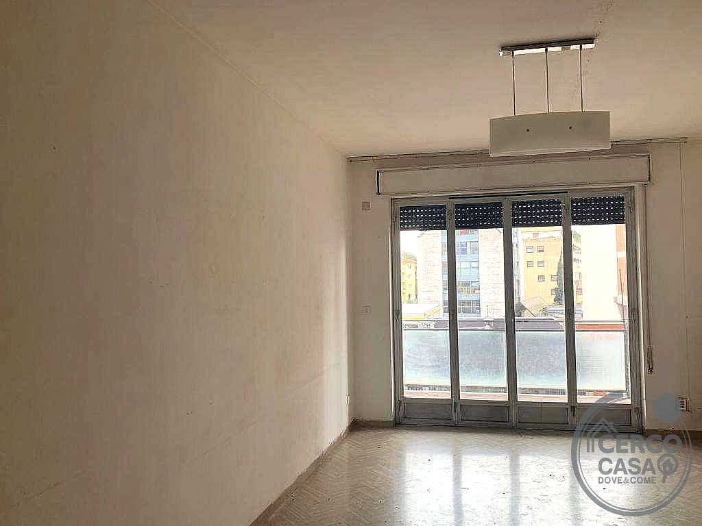4 O PIÙ LOCALI VENDITA PERUGIA · foto 15