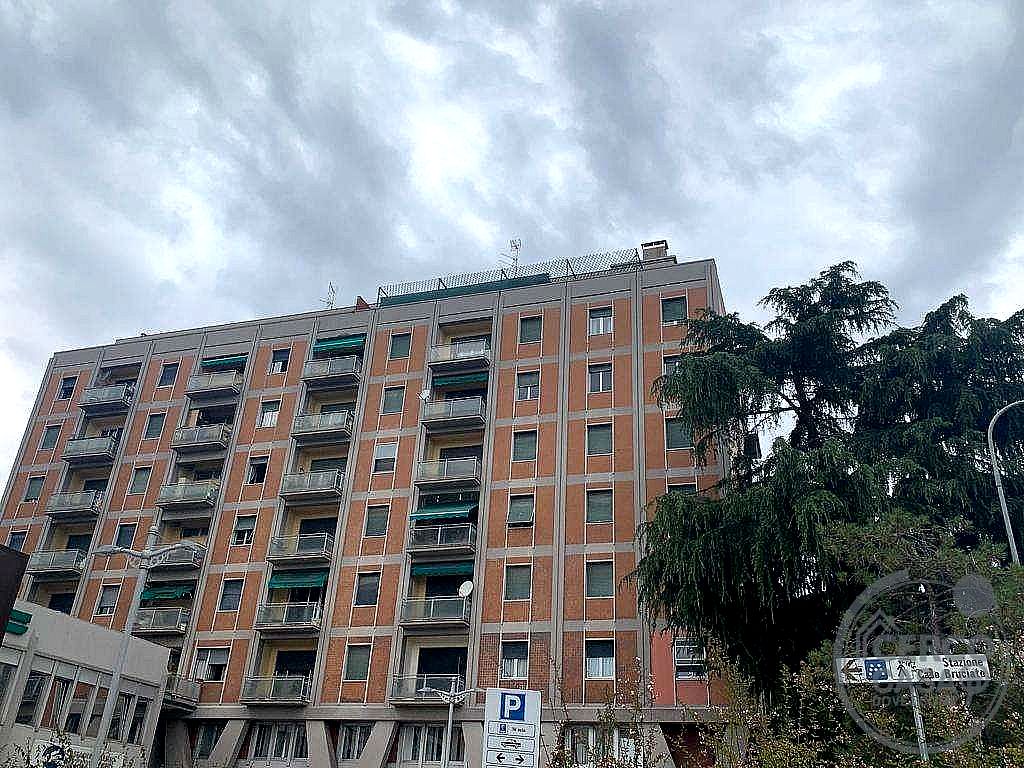 4 O PIÙ LOCALI VENDITA PERUGIA · foto 5