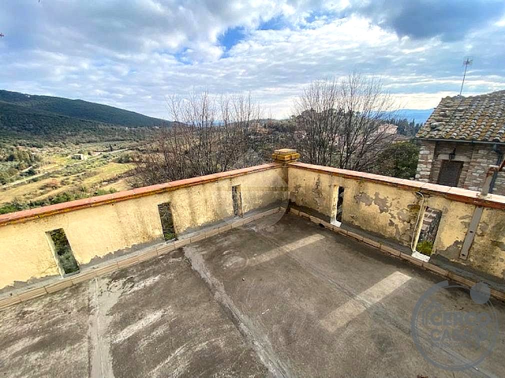 PALAZZO VENDITA CORCIANO · foto 9