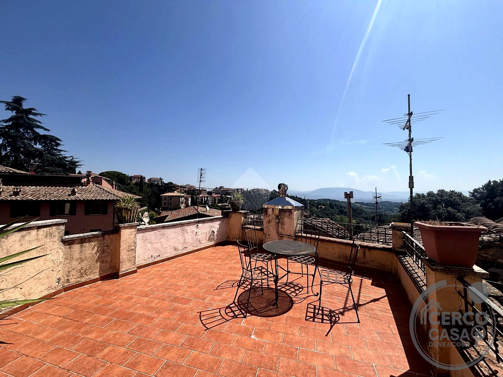 APPARTAMENTO AFFITTO PERUGIA CENTRO STORICO · foto 6