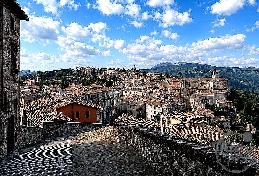 APPARTAMENTO AFFITTO PERUGIA CENTRO STORICO