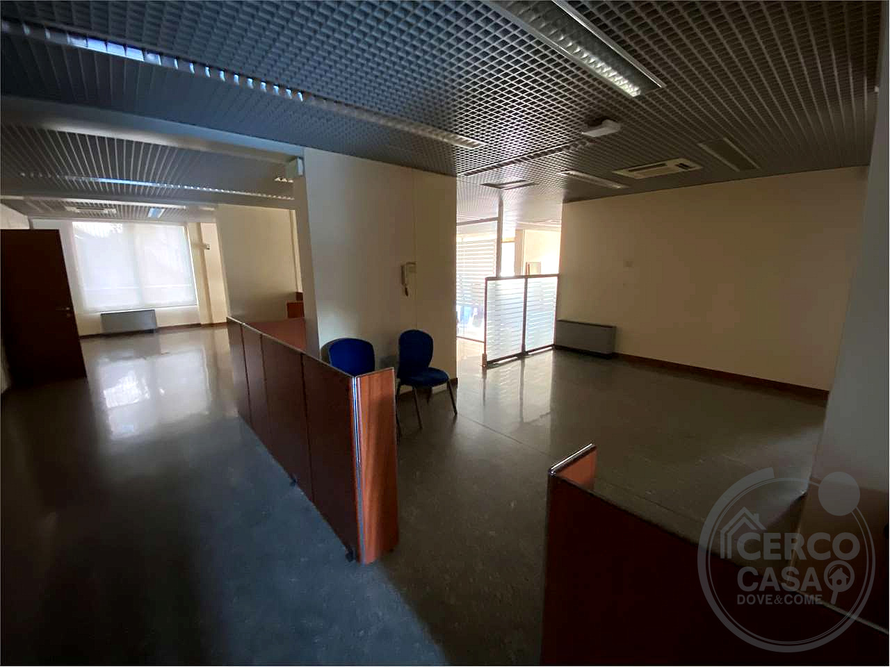 FERRO di CAVALLO Negozio o Ufficio