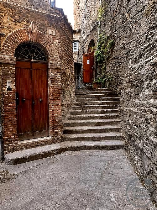 MONOLOCALE VENDITA PERUGIA CENTRO STORICO · foto 8