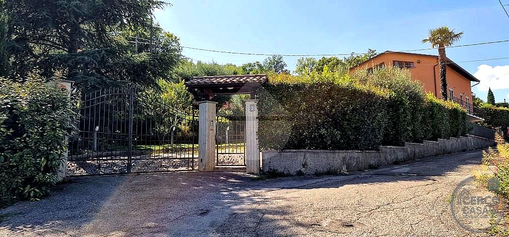 VILLA VENDITA PERUGIA MONTELUCE · foto 10