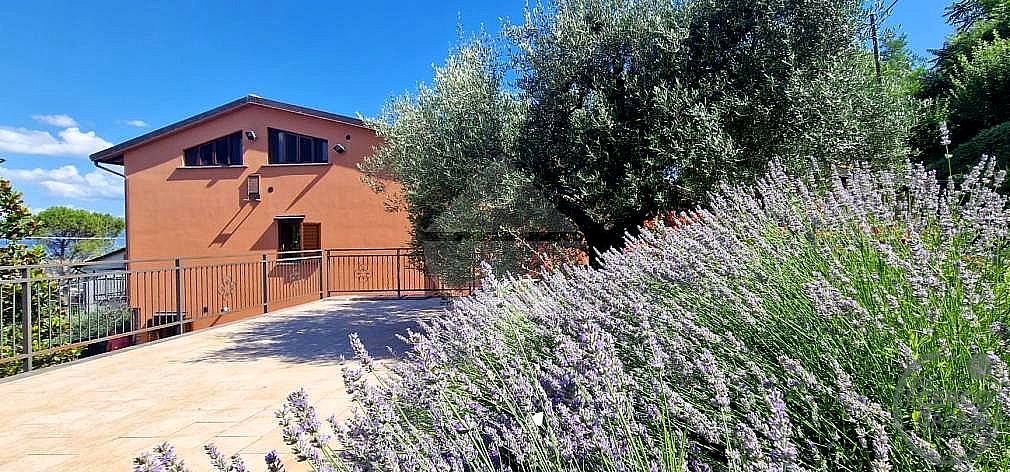 VILLA VENDITA PERUGIA MONTELUCE · foto 11