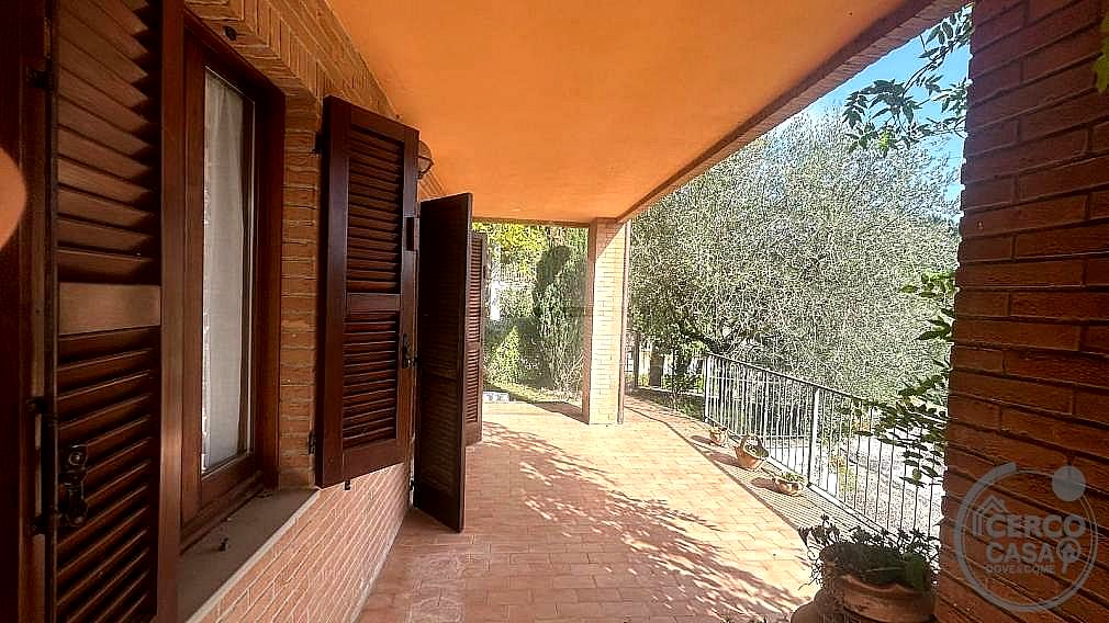 VILLA VENDITA PERUGIA PONTE PATTOLI · foto 2