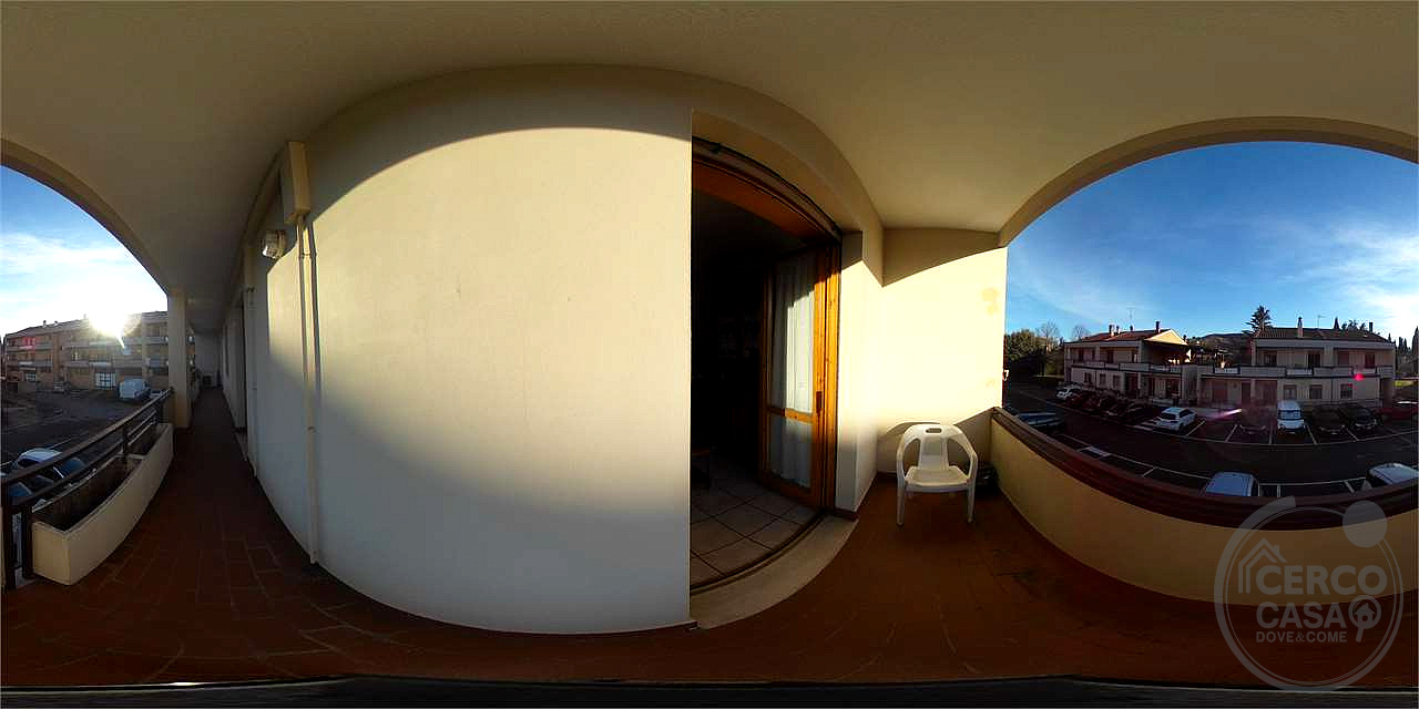 QUADRILOCALE CON AMPIO TERRAZZO IN QUADRIFAMILIARE