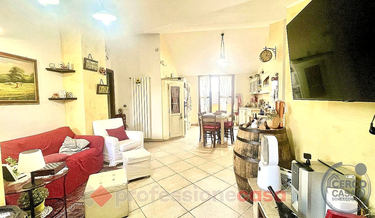 QUADRILOCALE VENDITA MAGIONE · foto 19