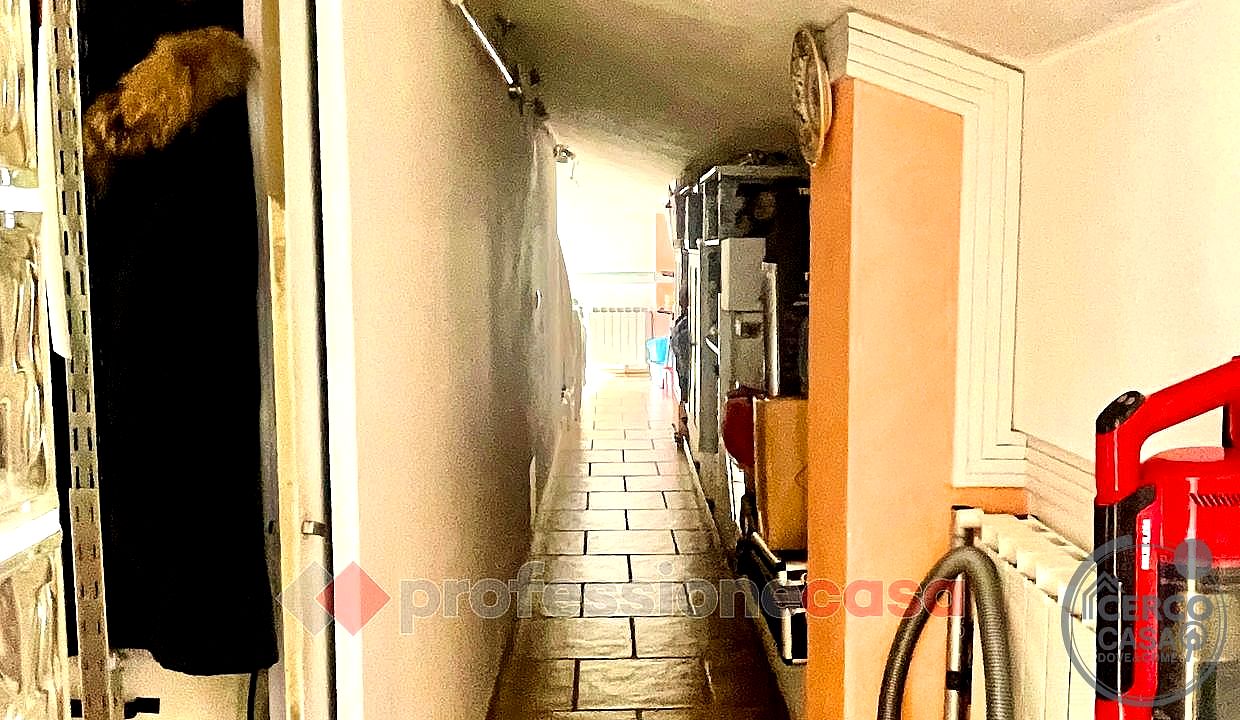 QUADRILOCALE VENDITA MAGIONE · foto 5