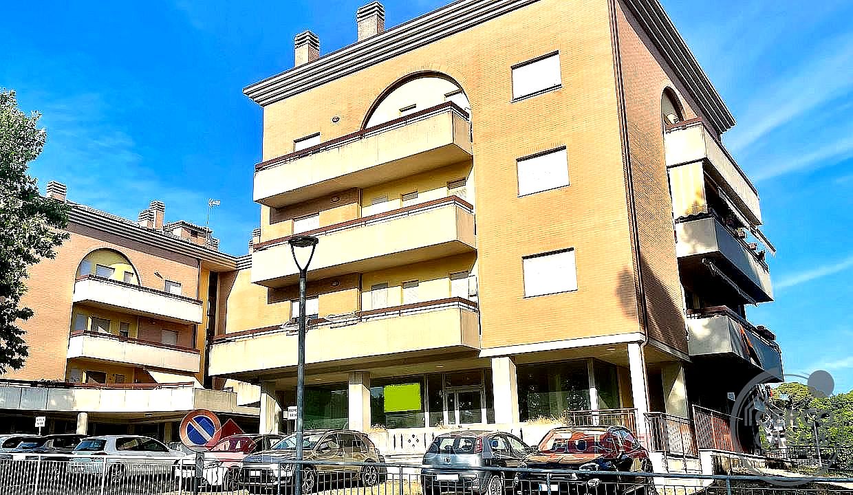 QUADRILOCALE VENDITA MAGIONE