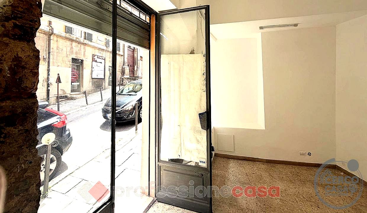 NEGOZIO VENDITA PERUGIA · foto 7