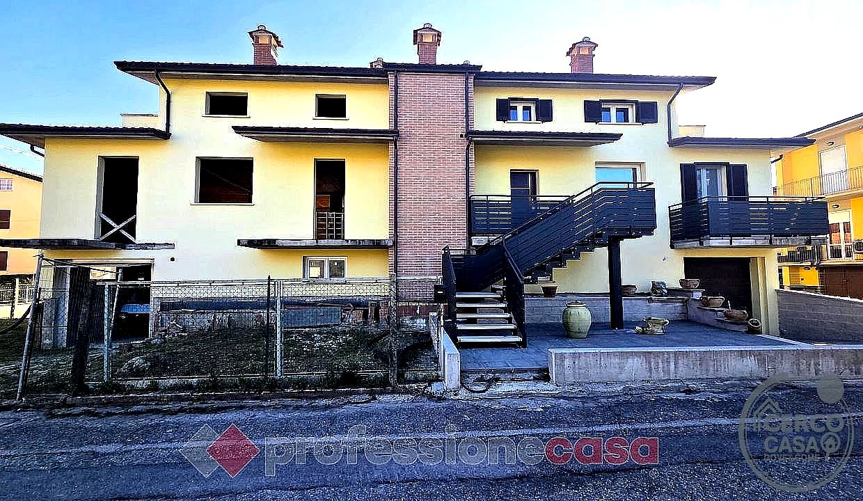 VILLA BIFAMILIARE VENDITA PERUGIA - Perugia
