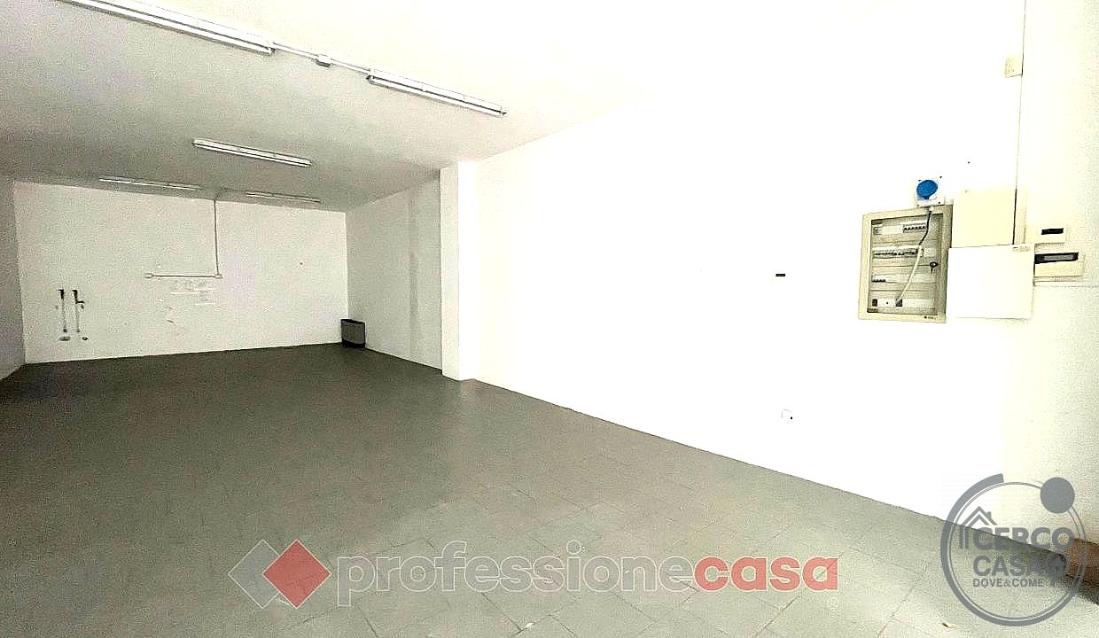 NEGOZIO VENDITA PERUGIA · foto 10