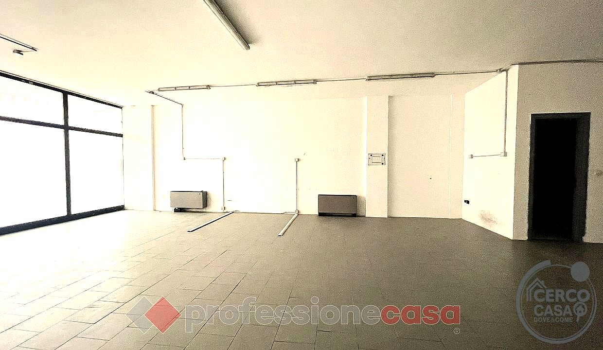 NEGOZIO VENDITA PERUGIA · foto 12