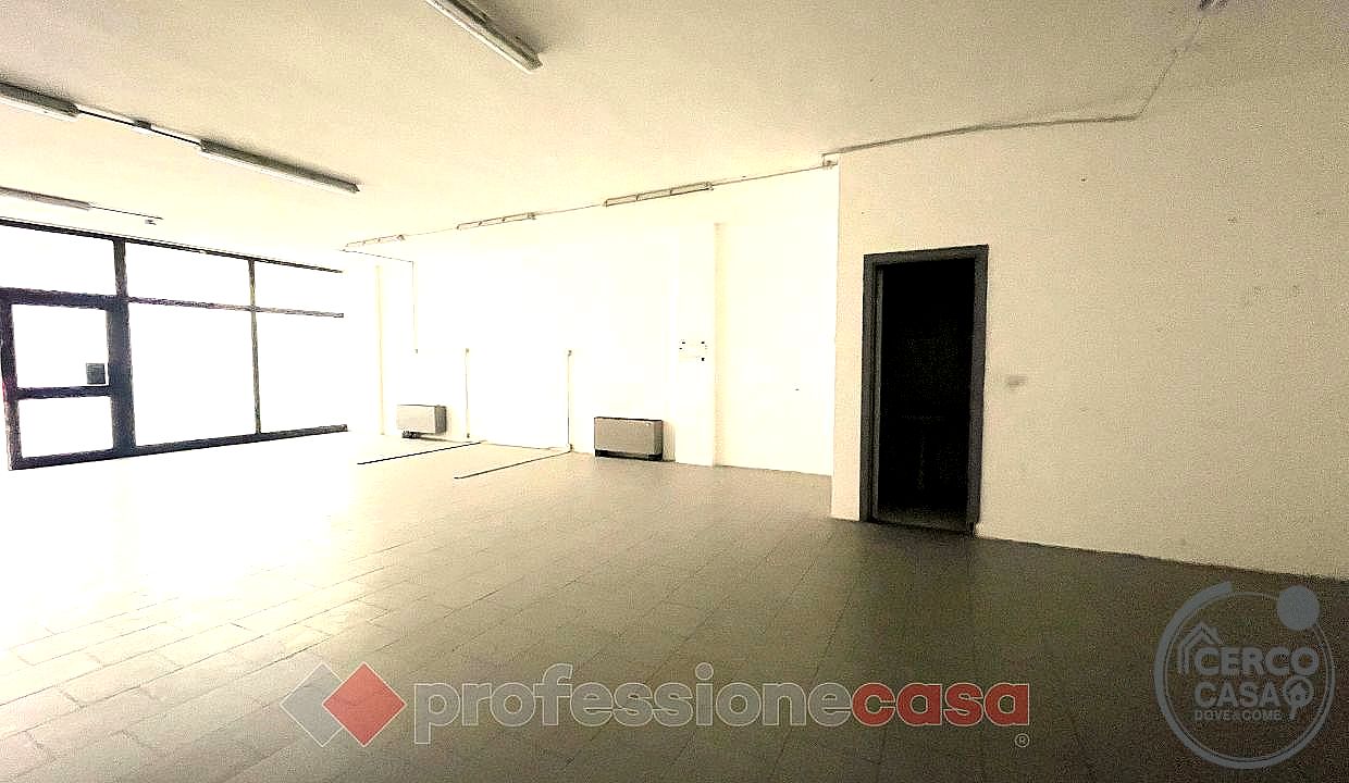 NEGOZIO VENDITA PERUGIA · foto 14
