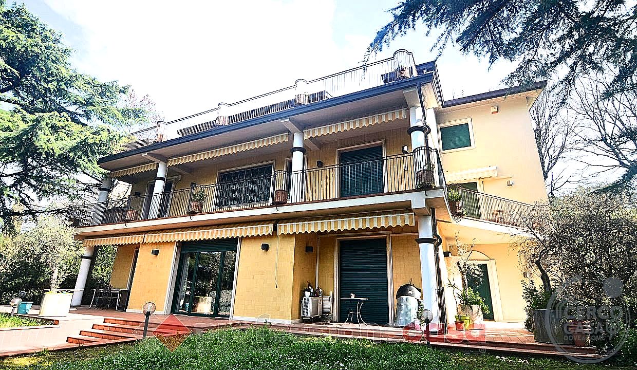 VILLA VENDITA PERUGIA · foto 2
